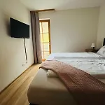 Smr